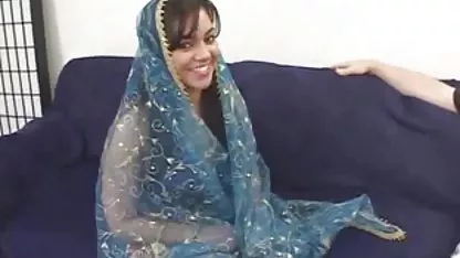 او جوان و زیبا, کون بزرگ, آنال دانلود فیلم سکسی دوجنسه ها